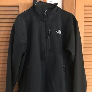 Men’s North Face jacket
